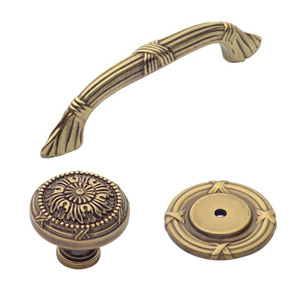 St. Georges - Polished Antique