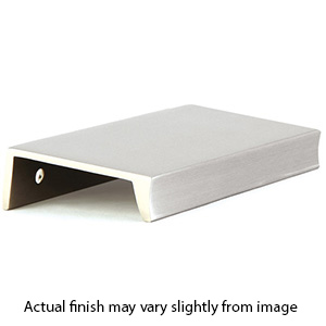 10011 - Sabre - 4" cc Edge Pull - Brushed Nickel