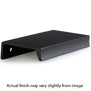 10011 - Sabre - 4" cc Edge Pull - Matte Black